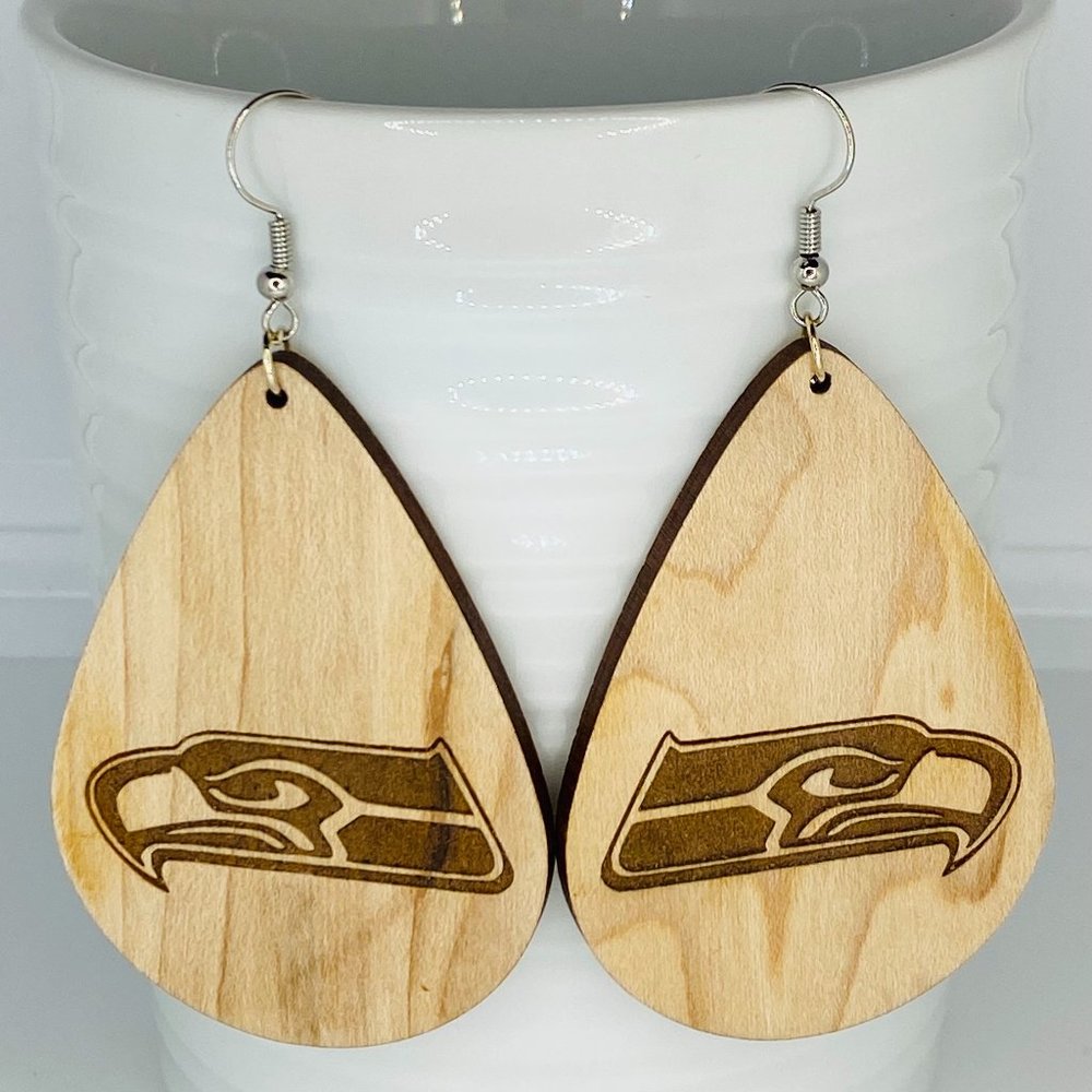 Wood teardrop earrings with eagle